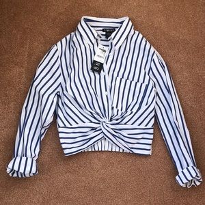NWT! Knotted cropped stripped button up